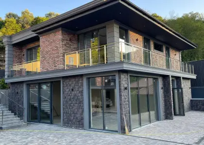 Дом, 257.8 м² - фото 1