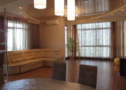 3-комнатная квартира, 128.2 м² - фото 1
