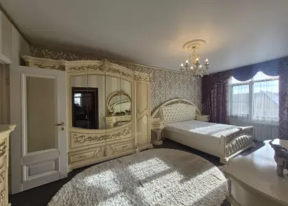 Дом, 270 м² - фото 1