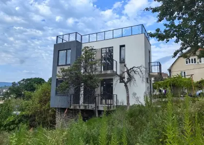 Дом, 135 м² - фото 1