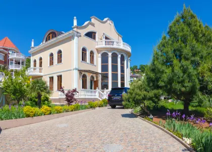 Дом, 430 м² - фото 1