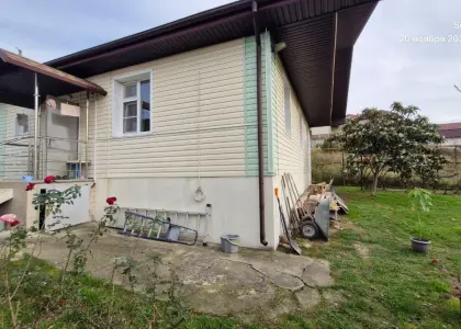 Дом, 80 м² - фото 1