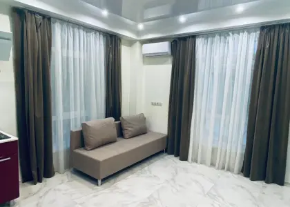 Продажа студии в Центральном районе - фото 1