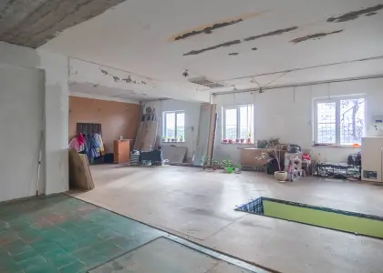 Нежилое помещение - фото 1