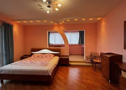 4-комнатная квартира, 180 м² - фото 1