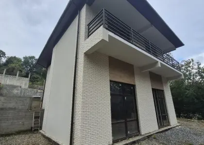 Дом, 203 м² - фото 1