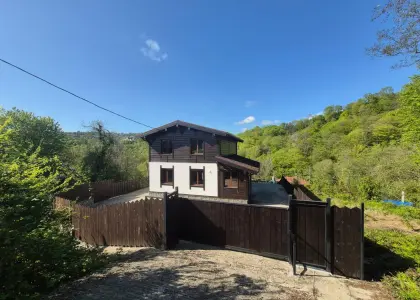 Дом в коттеджном городке, 225 м² - фото 1