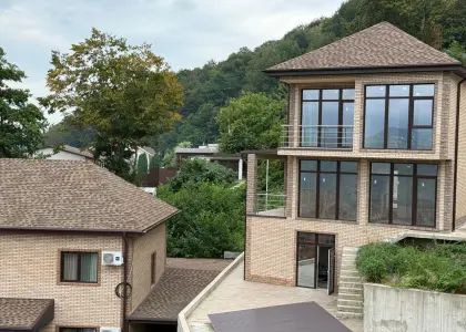 Дом, 180 м² - фото 1