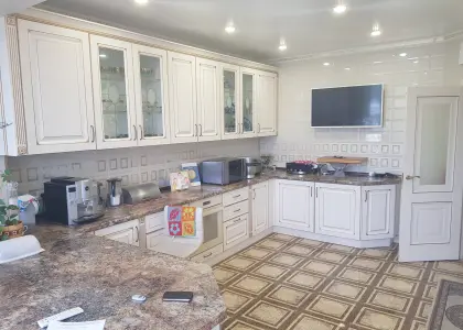 5-комнатная квартира, 250 м² - фото 1