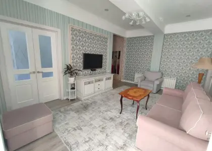 3-комнатная квартира, 76.7 м² - фото 1