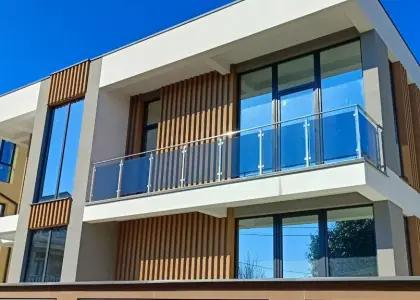 Дом, 180 м² - фото 1