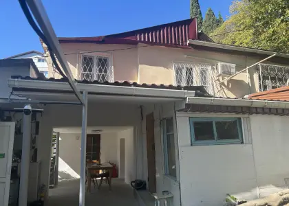 Часть домовладения, 90 м² - фото 1