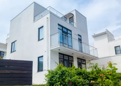 Дом, 200 м² - фото 1