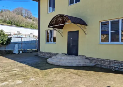 Дом, 310 м² - фото 1