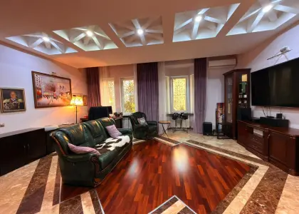 3-комнатная квартира, 130 м² - фото 1