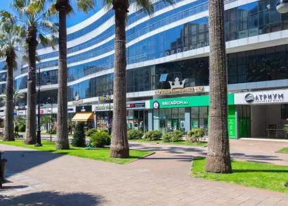 Помещение в ТЦ в центре города - фото 1