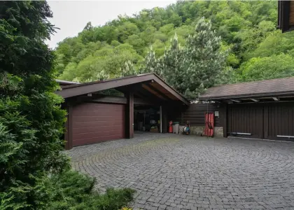 Дом, 225 м² - фото 1