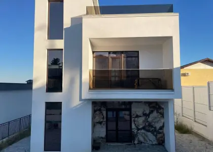 Современный дом в Сочи с красивым видом на море и горы! - фото 1