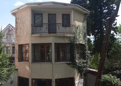 Дом, 370 м² - фото 1