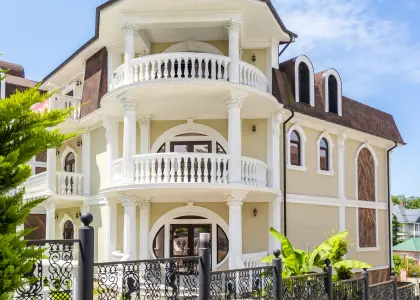 Дом, 606 м² - фото 1