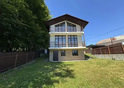 Дом, 194.6 м² - фото 1