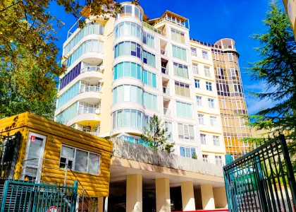 4-комнатная квартира, 200 м² - фото 1