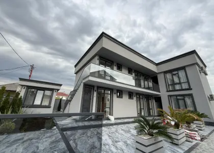 Дом, 300 м² - фото 1