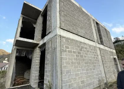 Незавершенный строительством объект, 220 м² - фото 1