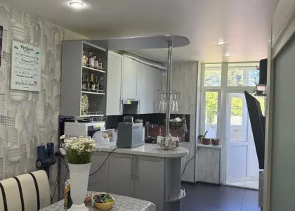 3-комнатная квартира, 93.5 м² - фото 1