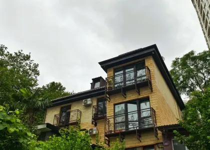 Дом, 210 м² - фото 1