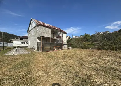 Дом, 220 м² - фото 1