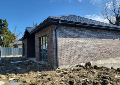 Дом в коттеджном городке, 100 м² - фото 1