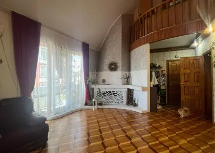 5-комнатная квартира, 140 м² - фото 1