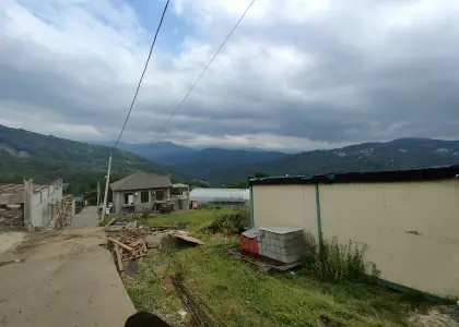 Участок с красивым видом на горы - фото 1