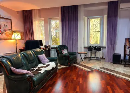 3-комнатная квартира, 130 м² - фото 1