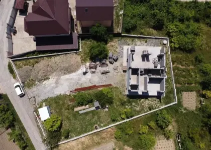 Незавершенный строительством объект, 220 м² - фото 1