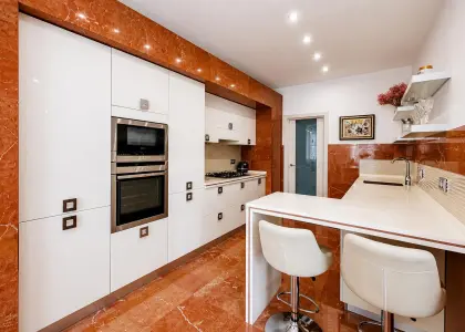 3-комнатная квартира, 109 м² - фото 1