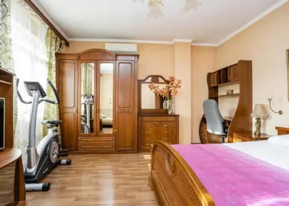 Дом, 320 м² - фото 1