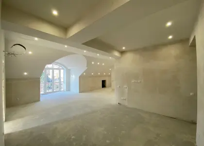 4-комнатная квартира, 139 м² - фото 1