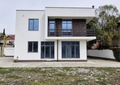 Дом, 136 м² - фото 1