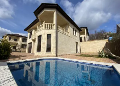 Дом, 240 м² - фото 1