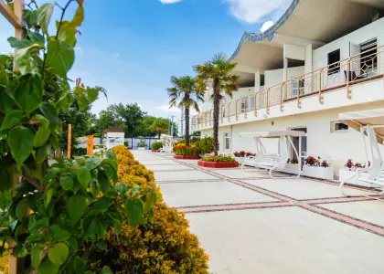 Дом, 400 м² - фото 1