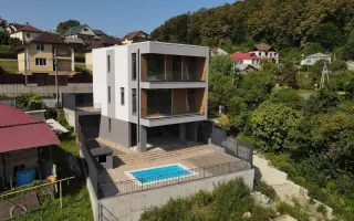 Дом, 238.2 м² - фото 1