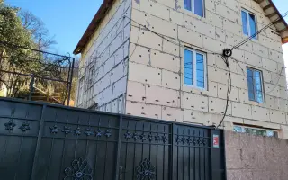 Дом, 180 м² - фото 1