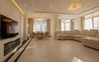 Дом, 253 м² - фото 1