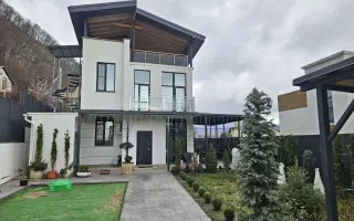 Дом, 260 м² - фото 1