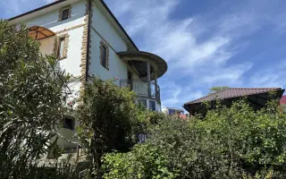 Дом, 240 м² - фото 1