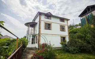 Дом, 240 м² - фото 1