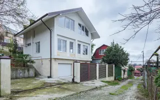 Дом, 200.8 м² - фото 1