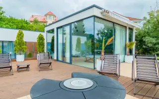 Дом, 220 м² - фото 1